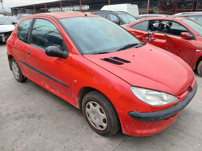 PEUGEOT 206 BERLINA