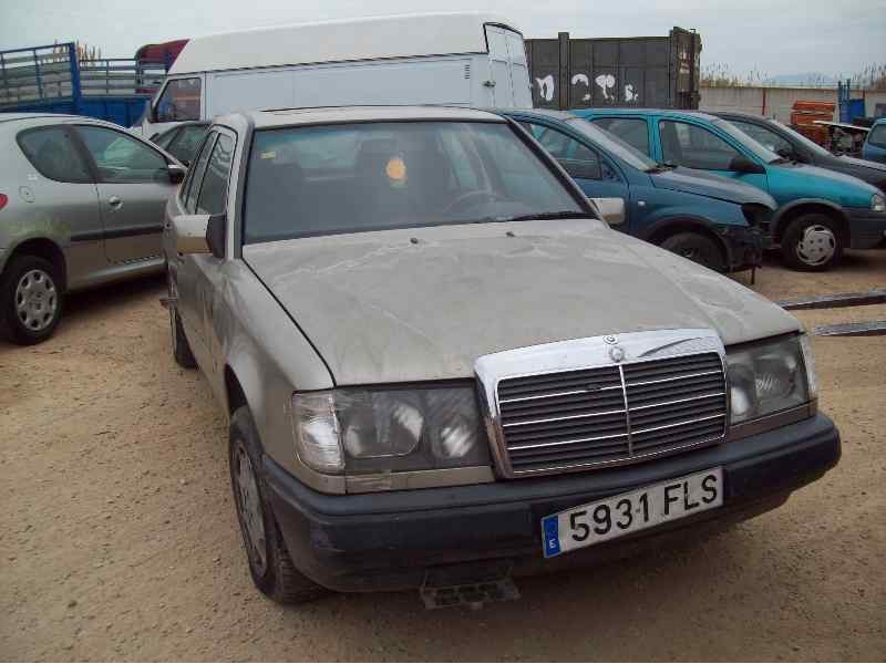 MERCEDES-BENZ CLASE E (W124) BERLINA