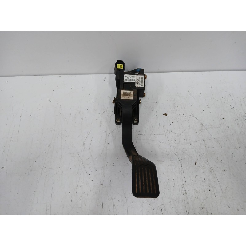 Recambio de potenciometro pedal para hyundai h 1 2.5 turbodiesel cat referencia OEM IAM 10290005  