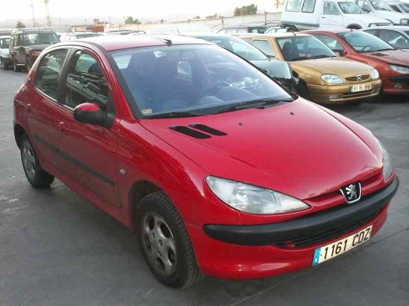 PEUGEOT 206 BERLINA