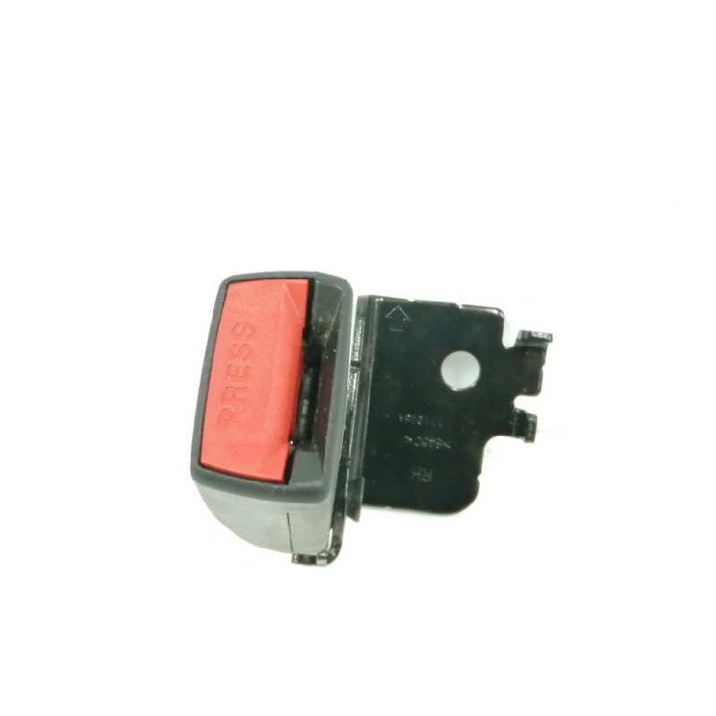 Recambio de enganche cinturon derecho para hyundai i40 1.7 crdi cat referencia OEM IAM  TRASERO 