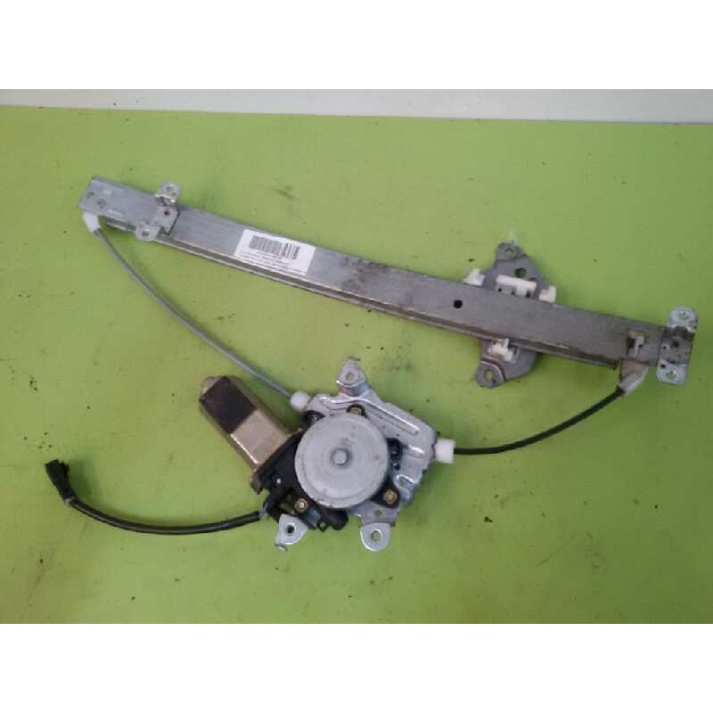 Recambio de elevalunas trasero derecho para nissan pick-up (d22) cabina doble challenge 4x4 referencia OEM IAM 827302S721  