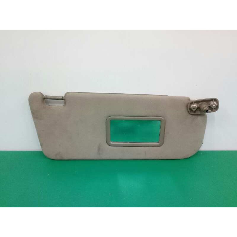 Recambio de parasol derecho para ssangyong rodius xdi referencia OEM IAM   