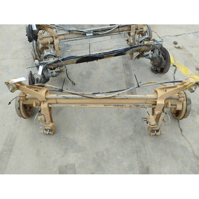 Recambio de puente trasero para citroën berlingo 1.9 diesel referencia OEM IAM   