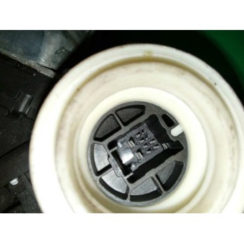 Recambio de elevalunas delantero izquierdo para toyota yaris (ksp9/scp9/nlp9) básico referencia OEM IAM TIJERA 698200D041 