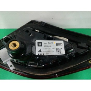 Recambio de piloto trasero derecho interior para opel corsa e selective referencia OEM IAM 39012624  