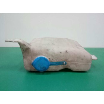 Recambio de deposito limpia para ssangyong rodius xdi referencia OEM IAM 7841021000 INCLUYE LA BOMBA 