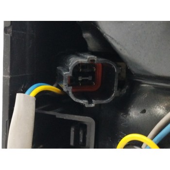 Recambio de piloto trasero izquierdo para ssangyong kyron 2.0 xdi 4x4 referencia OEM IAM   