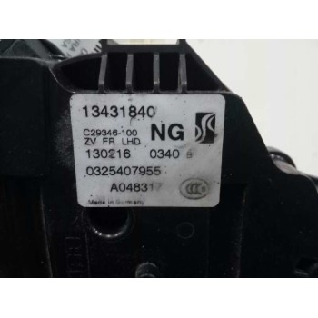 Recambio de cerradura puerta delantera derecha para opel corsa e selective referencia OEM IAM 13431840  