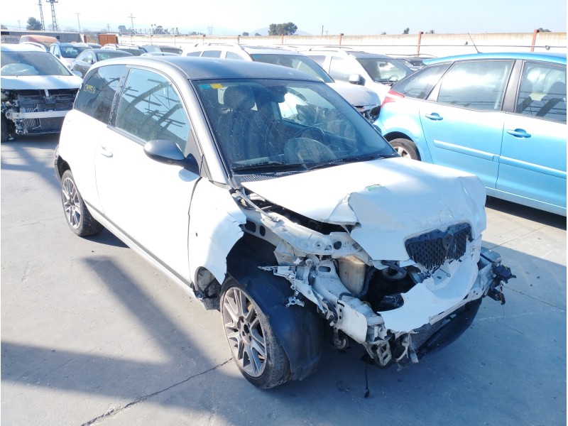 LANCIA YPSILON (101)