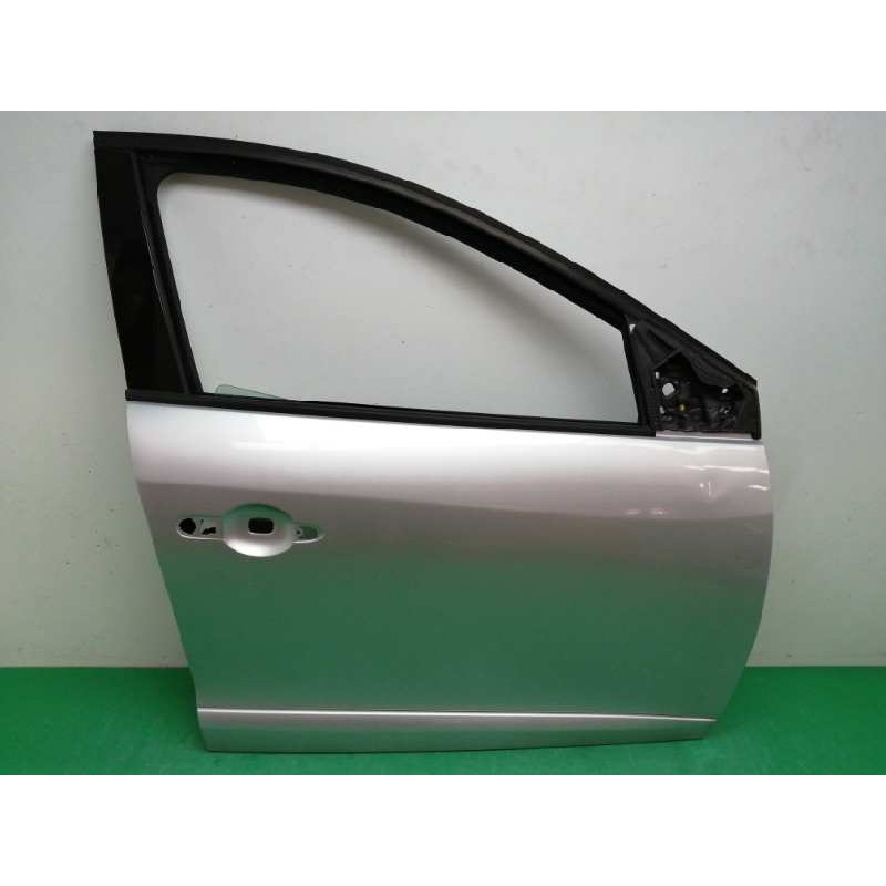 Recambio de puerta delantera derecha para renault megane iii berlina 5 p 1.6 dci diesel fap referencia OEM IAM 801006560R OBSERV