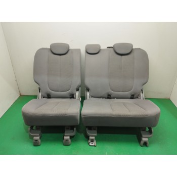 Recambio de asientos traseros para kia carens iii monospace (un) 2.0 crdi 140 referencia OEM IAM   