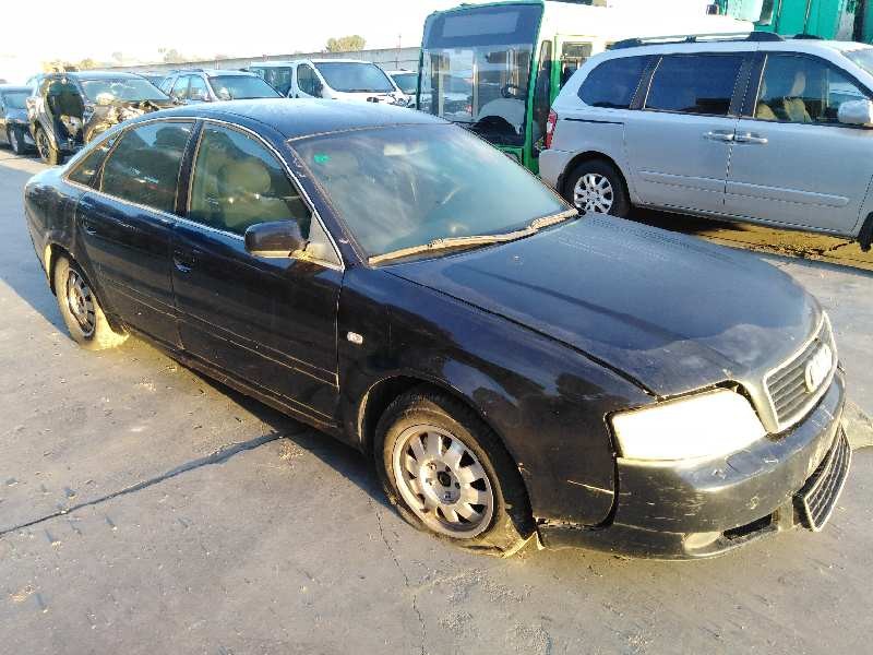 AUDI A6 BERLINA (4B2)