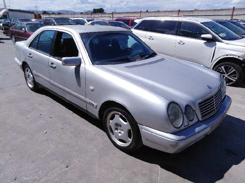 mercedes-benz clase e (w210) berlina diesel del año 1996