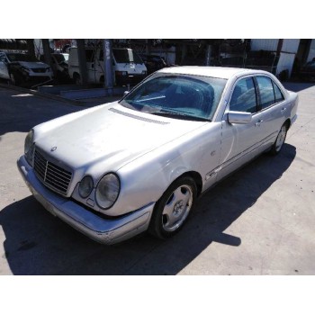 mercedes-benz clase e (w210) berlina diesel del año 1996