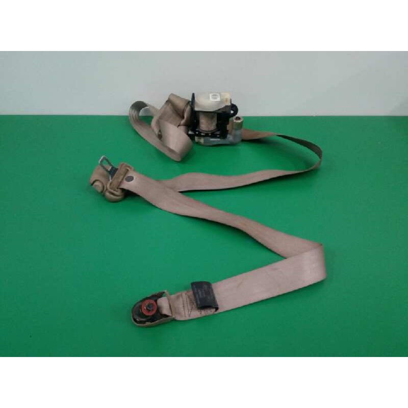 Recambio de cinturon seguridad delantero derecho para ssangyong rodius xdi referencia OEM IAM 7462221000  