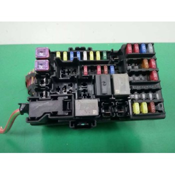 Recambio de caja reles / fusibles para opel corsa e selective referencia OEM IAM 2B0Z4010F  