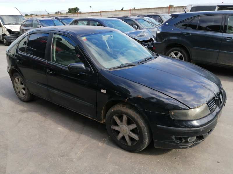 SEAT LEON (1M1)