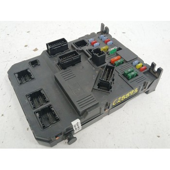 Recambio de caja reles / fusibles para citroën xsara picasso (n68) 1.6 hdi referencia OEM IAM 9657999780  