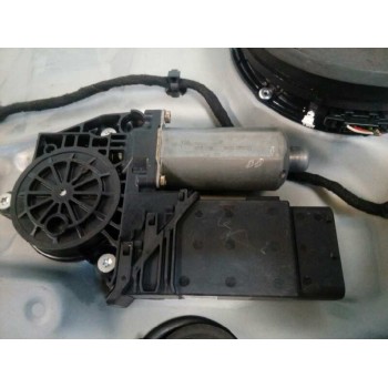 Recambio de elevalunas delantero derecho para volkswagen golf iv berlina (1j1) básico referencia OEM IAM FUNDA 1J4837462H CARIBE