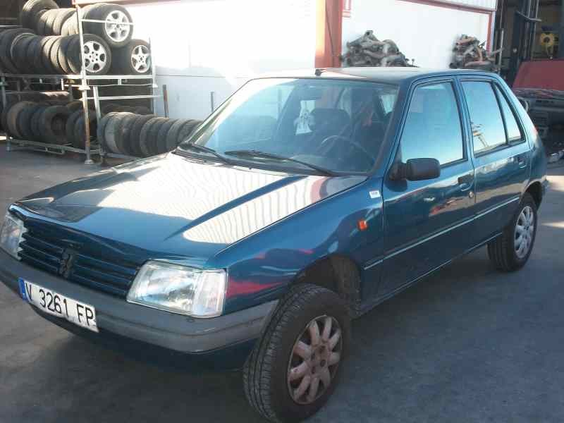 peugeot 205 berlina del año 1997