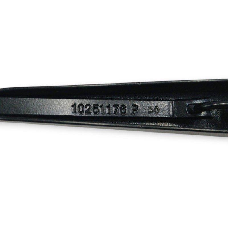 BRAZO LIMPIA DELANTERO DERECHO