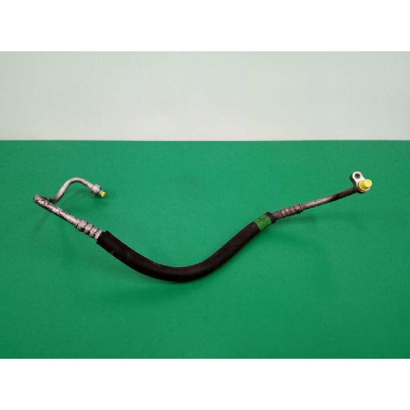Recambio de tubos aire acondicionado para ssangyong rodius xdi referencia OEM IAM 6861021000  