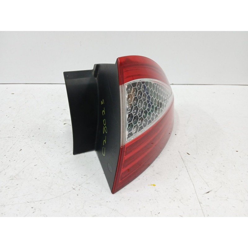 Recambio de piloto trasero derecho para ford mondeo iv (ba7) 2.0 tdci referencia OEM IAM 7S7113404A  