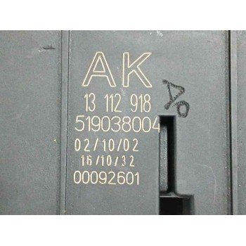 Recambio de caja reles / fusibles para opel vectra c berlina elegance referencia OEM IAM 13112918 519038004 