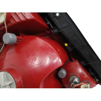 Recambio de piloto trasero derecho para hyundai accent (lc) 1.5 crdi cat referencia OEM IAM 9240225710  