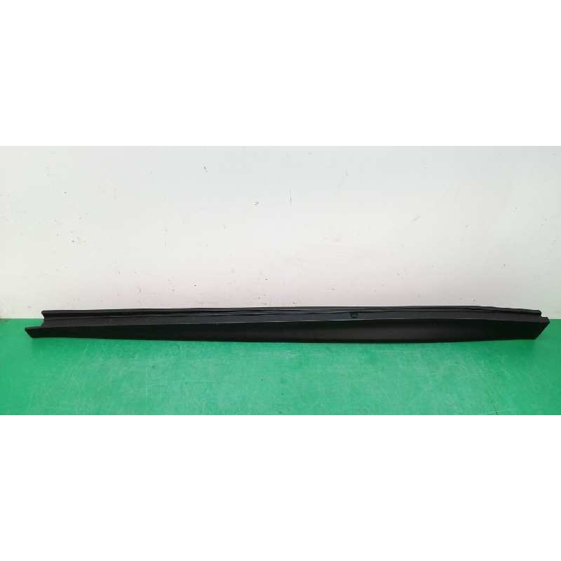 Recambio de faldon lateral para infiniti qx30 2.2 d awd referencia OEM IAM 768515DA1A IZQUIERDO 