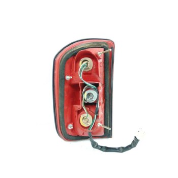 Recambio de piloto trasero derecho para toyota rav 4 ii (_a2_) 2.0 4wd (aca21, aca20) referencia OEM IAM 8155142060  