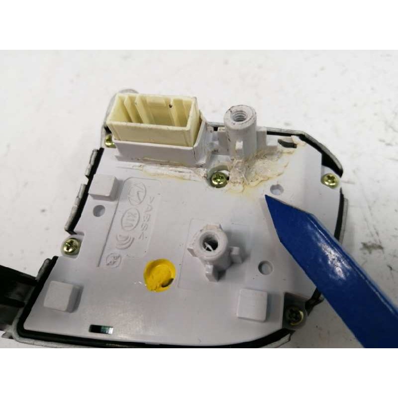 MANDO VOLANTE SOPORTE REPARADOO LADO DERECHO