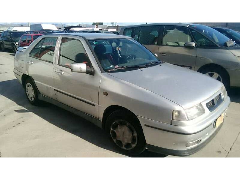 SEAT TOLEDO (1L)