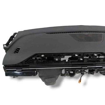 Recambio de salpicadero para omoda 5 1.6 tgdi referencia OEM IAM 401001812AA  