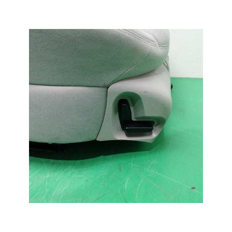 ASIENTO DELANTERO DERECHO