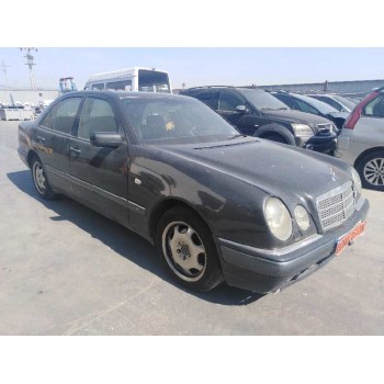mercedes-benz clase e (w210) berlina diesel del año 1996