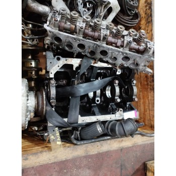 Recambio de despiece motor para mitsubishi montero (l040) 2500 td (4-ptas.) referencia OEM IAM 4D56T  