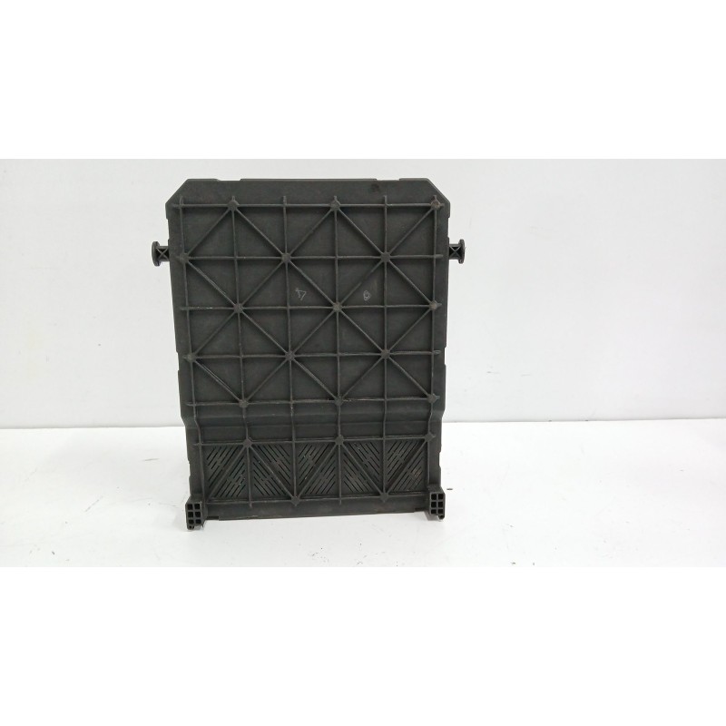 CAJA RELES / FUSIBLES S118085200J