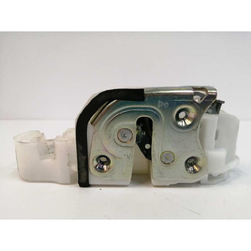 Recambio de cerradura puerta delantera derecha para mitsubishi space star (a00) 1.2 referencia OEM IAM 5715A924  