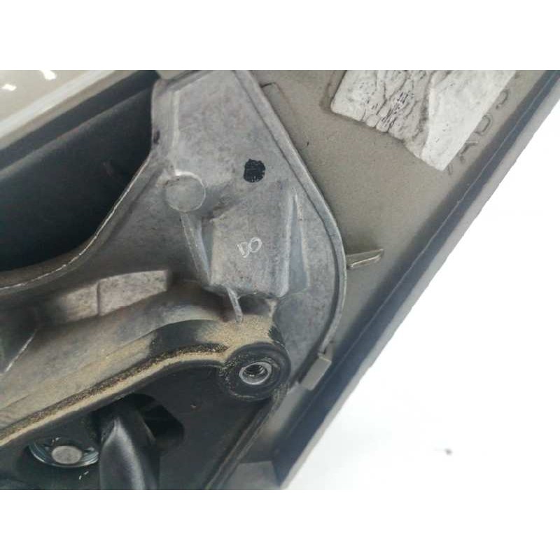 RETROVISOR DERECHO 7+4 CABLES