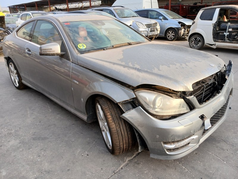 mercedes-benz clase c (w204) coupe del año 2012