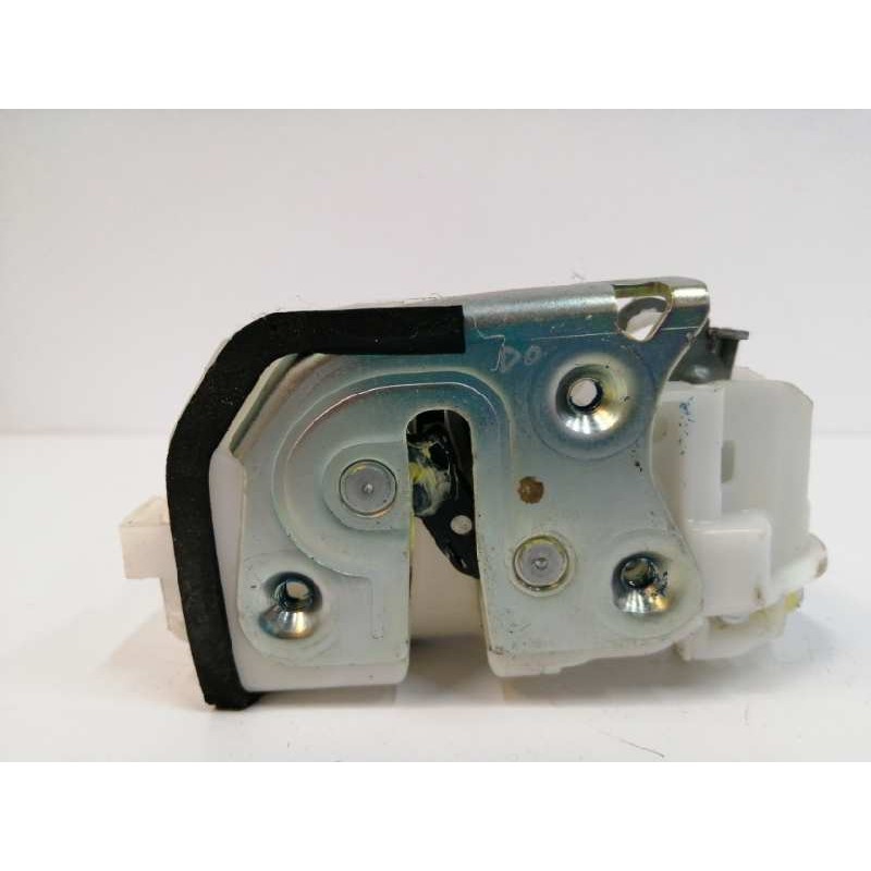 Recambio de cerradura puerta trasera derecha para mitsubishi space star (a00) 1.2 referencia OEM IAM 5745A384  