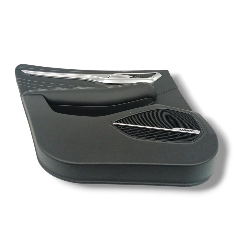 GUARNECIDO PUERTA TRASERA IZQUIERDA