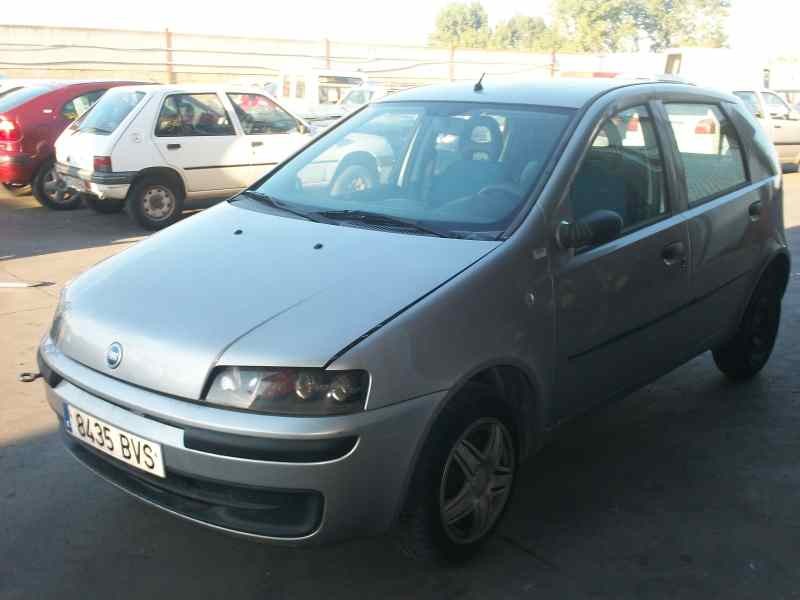 FIAT PUNTO BERLINA (188)
