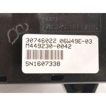 Recambio de mando climatizador para volvo s60 berlina 2.4 diesel cat referencia OEM IAM 30746022 SOPORTE DAÑADO 