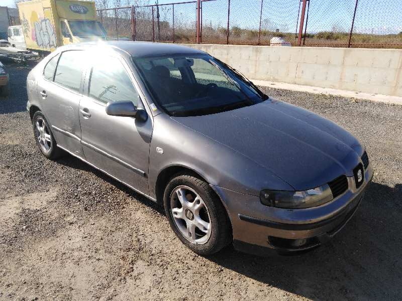 SEAT LEON (1M1)
