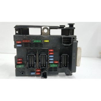 CAJA RELES / FUSIBLES 9650663980 