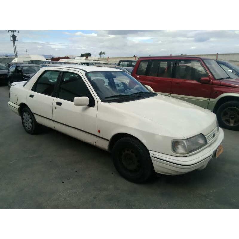 ford sierra berlina del año 1992