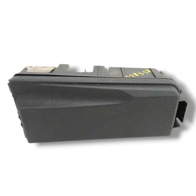 Recambio de caja reles / fusibles para opel vectra c berlina elegance referencia OEM IAM 13112918 519038004 